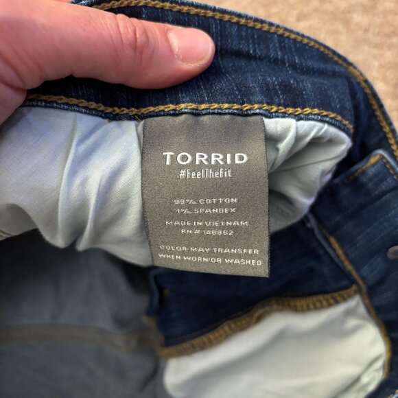 Torrid Jeans Womens 16S Blue Perfect Boyfriend Vintage Stretch Cotton Casual - Picture 4 of 8